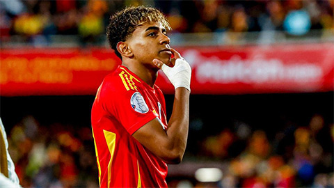 Lamine Yamal bắt chước Ronaldo, phát biểu khiến fan 'lạnh gáy'