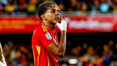 Lamine Yamal bắt chước Ronaldo, phát biểu khiến fan 'lạnh gáy'