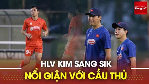 HLV Kim Sang Sik nổi giận với cầu thủ Việt Nam tại Malaysia