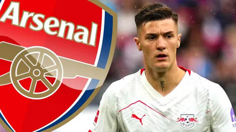 Arsenal nên chiêu mộ Benjamin Sesko bằng mọi giá