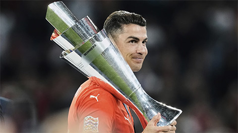 Tỷ lệ cược Cristiano Ronaldo đoạt Quả Bóng Vàng bất ngờ biến động mạnh