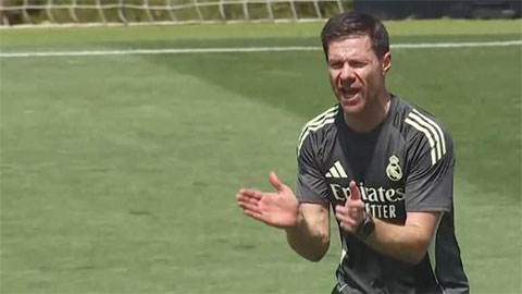 Xabi Alonso gây ấn tượng mạnh trong buổi tập đầu tiên