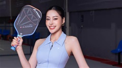 Gymer Hồng Vy giành giải thể thao khi thi hoa hậu