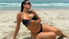 Khám phá 'siêu thực phẩm' của bồ Ronaldo