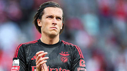 Vì sao Real Madrid mãi chưa thể mua xong Alvaro Carreras?