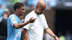 Guardiola nổi điên với thẻ đỏ của Rico Lewis