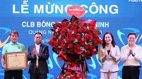 CLB Quảng Ninh được thưởng hơn 1 tỷ đồng khi lên hạng Nhất