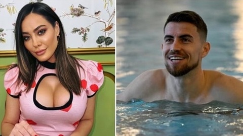 Jorginho kiệt sức vì ‘nữ thần tình dục’