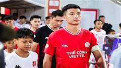 Trung vệ đội tuyển Việt Nam ký hợp đồng mới với Thể Công Viettel