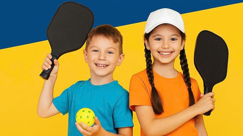 Xu hướng độc lạ khi 'khối nghỉ hè' ăn ngủ cùng pickleball