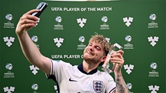 Harvey Elliott, người hùng kém may mắn của nước Anh