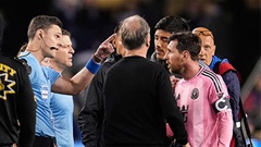 PSG sẽ phải đối đầu một Messi 'hắc ám'