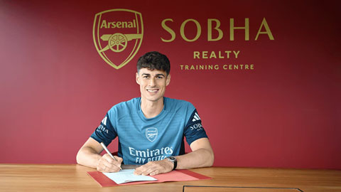 Arsenal ra mắt tân binh Kepa Arrizabalaga