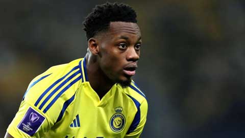 MU đưa ra quyết định với 'bom tấn' của Al Nassr