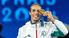 Võ sĩ chuyển giới Imane Khelif bị gây áp lực phải trả lại huy chương vàng Olympic