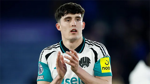 Man City nhận báo giá cho hậu vệ ngôi sao cánh phải