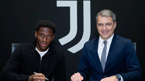 Juventus công bố tân binh miễn phí siêu chất lượng
