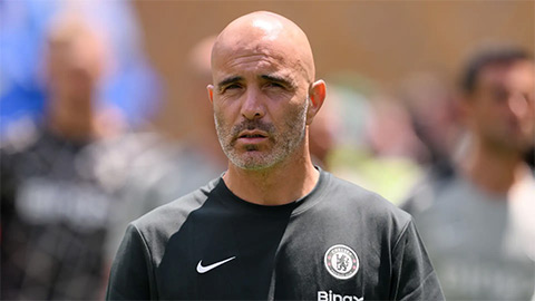 Chelsea phải bán mới được mua thêm
