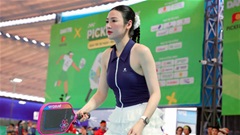 Á hậu Dương Tú Anh 'thiêu đốt mọi ánh nhìn' trên sân pickleball
