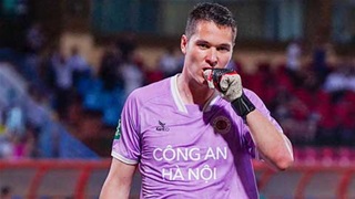 Nguyễn Filip sốc vì cách phản ứng của cầu thủ Việt Nam