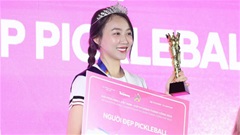 'Mỹ nhân phòng vé' Huỳnh Hồng Loan ẵm giải Miss Pickleball