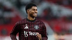 Rashford trở lại MU, tập luyện một mình