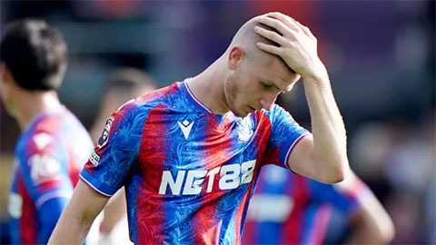 Crystal Palace 'chết lặng' khi Lyon trở lại Ligue 1