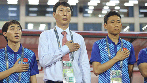 Cánh tay phải của HLV Kim Sang Sik dẫn dắt Thanh Hóa