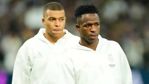 Hoặc Mbappe, hoặc Vinicius sẽ trở thành siêu dự bị ở Real?
