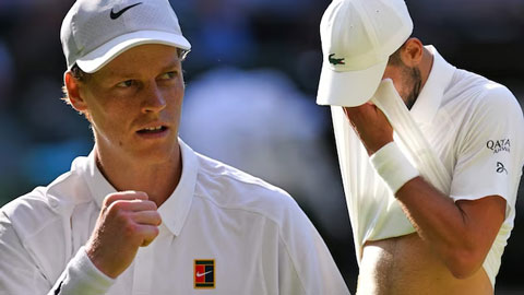 Sinner hạ Djokovic trong 3 set, lần đầu vào chung kết Wimbledon