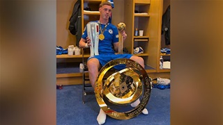 VIDEO Cole Palmer phấn khởi khoe các danh hiệu giành được tại FIFA Club World Cup 2025