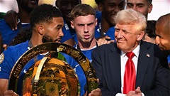 Sao Chelsea bối rối trước sự xuất hiện của Tổng thống Donald Trump