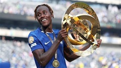 Người thừa ở Chelsea lại hóa thành người hùng