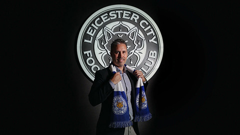 Leicester bổ nhiệm HLV ít tên tuổi thay Van Nistelrooy