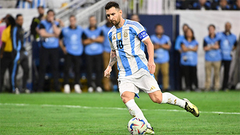 Luật penalty mới gây ra tranh cãi dữ dội