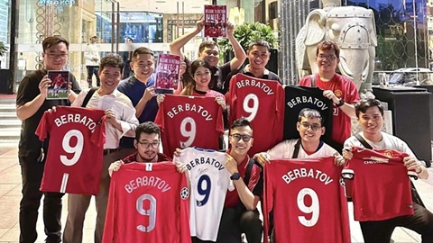 Dimitar Berbatov - 'Hoàng tử Balkan' sắp trở lại Việt Nam vào tháng 7 này!