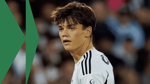 Sao mai vừa hạ cánh xuống Man City tài năng cỡ nào?