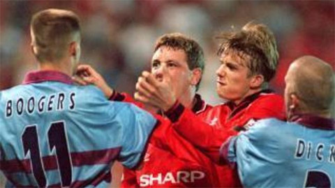 Câu chuyện kỳ bí về Marco Boogers, cầu thủ tệ nhất lịch sử Premier League