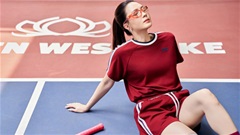 'Chị đẹp' Hồng Diễm khoe chân dài miên man, đọ sắc cùng dàn mỹ nhân Việt trên sân pickleball