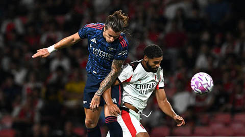 Trực tiếp Arsenal 0-0 Milan: CĐV Arsenal muốn Gyokeres