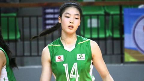 Chủ công cao 1m87 Phạm Quỳnh Hương tỏa sáng rực rỡ tại giải bóng chuyền U23 quốc gia 2025