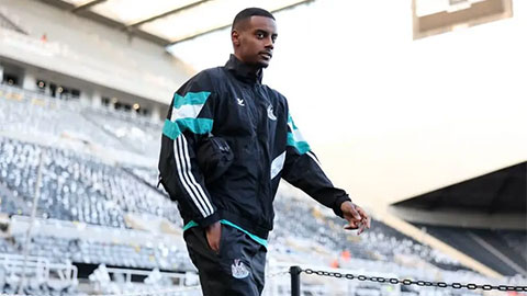 'Đại gia' nào có thể mua nổi Alexander Isak?