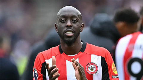 Newcastle quyết tâm mua Yoan Wissa để thay thế Isak