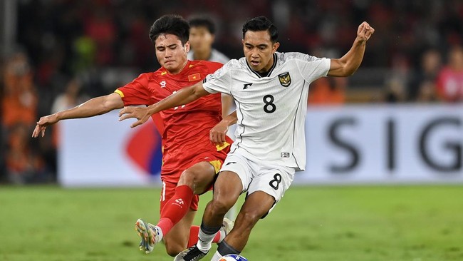 Trực tiếp U23 Indonesia 0-1 U23 Việt Nam: Công Phương mở tài khoản
