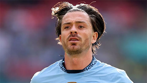 Man City hơn MU ở chữ 'tình'