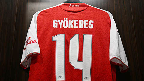 Viktor Gyokeres lập kỷ lục mới ở Arsenal dù chưa ra sân
