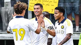 Xem Ronaldo và Joao Felix tranh nhau ghi bàn ở trận giao hữu với Toulouse