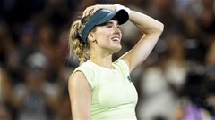 Eugenie Bouchard thắng trận đầu sau 2 năm, fan kêu gào đừng giải nghệ