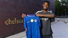 Chelsea ra mắt tân binh Jorrel Hato