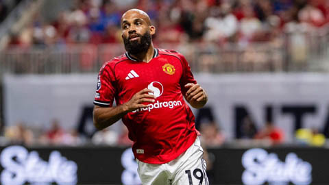 Điểm nhấn MU 2-2 Everton: Bryan Mbeumo giành danh hiệu đầu tiên với MU
